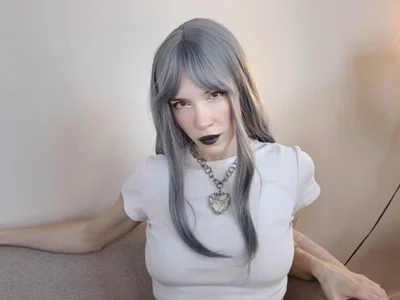 Devine_devone - Girl 