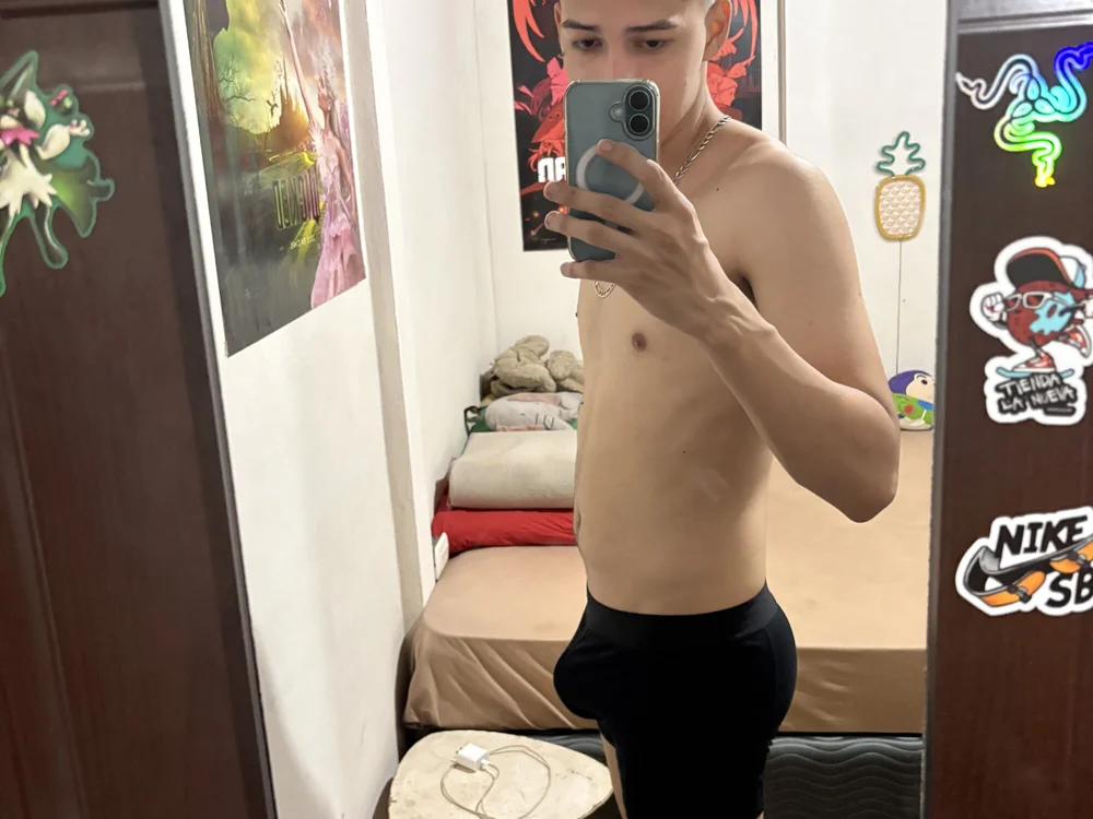 shaggyto Chat XXX Ngoại tuyến
