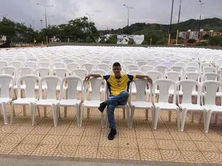 Chatroom XXX hors ligne de CurvyBigD