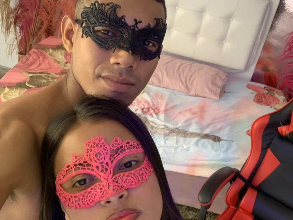 Chat +18 off-line de Valerie_andsam