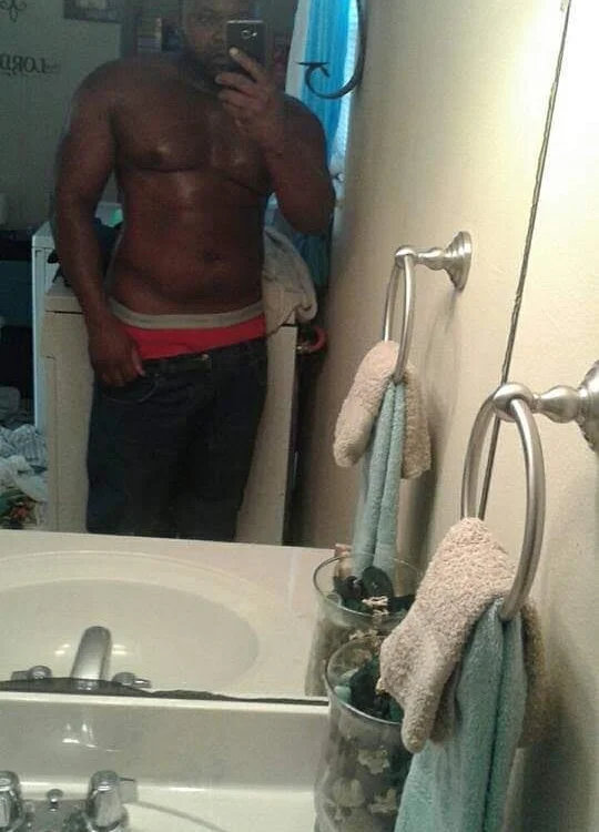 Deshun82: офлайн-секс-чат