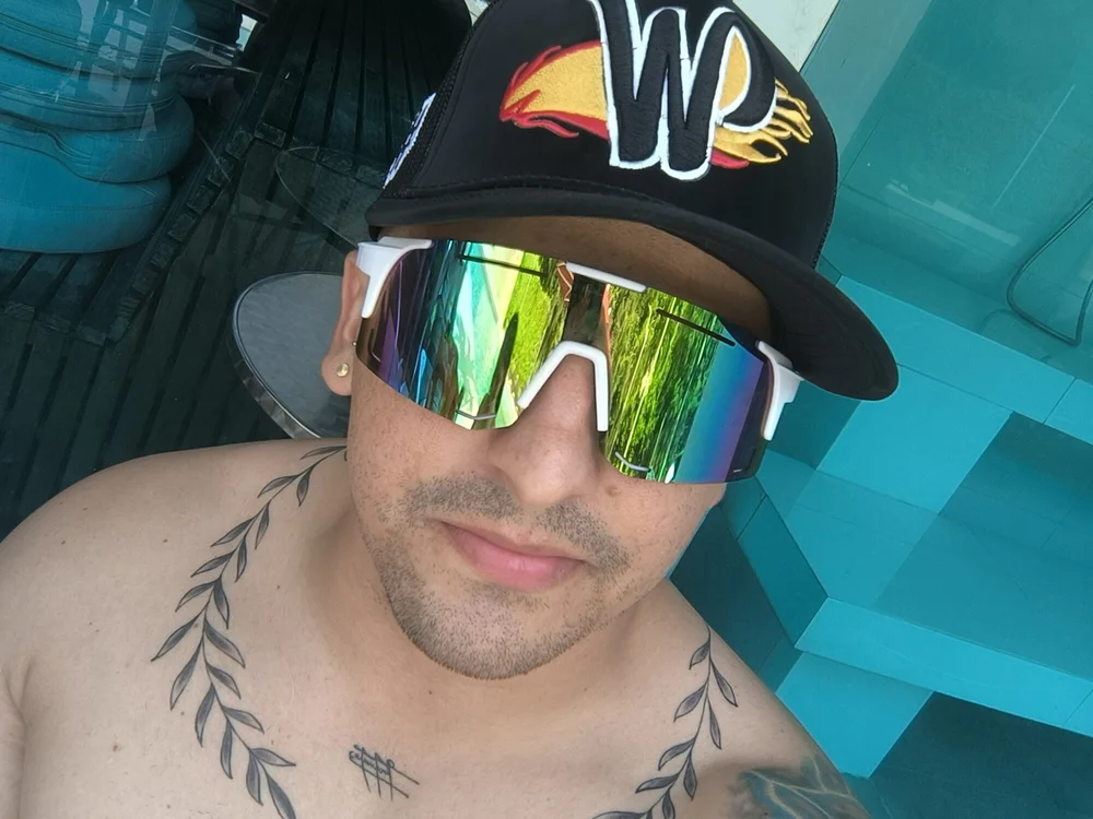 13hami's Offline Chat Room