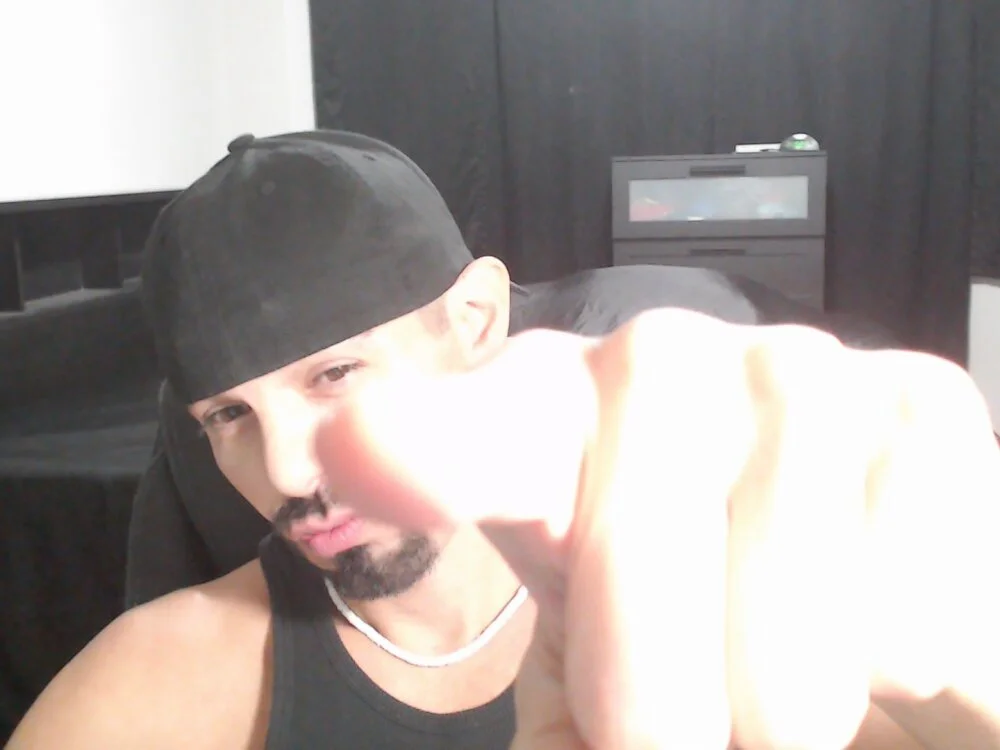 ThickD2CのオフラインXXXチャット