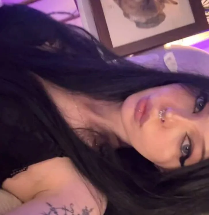 Alissa_Foksy Chat XXX offline
