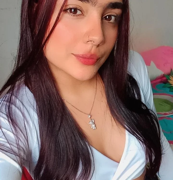 Sara_Collinnss offline XXX-chat