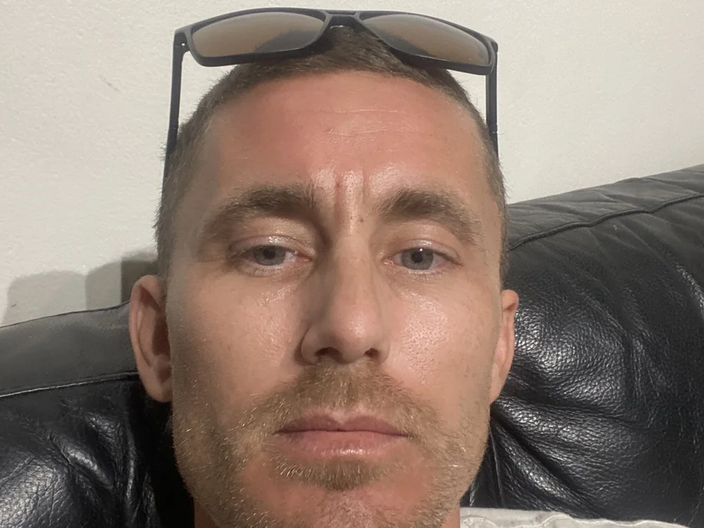 Ynosaurus414's Offline XXX Chat