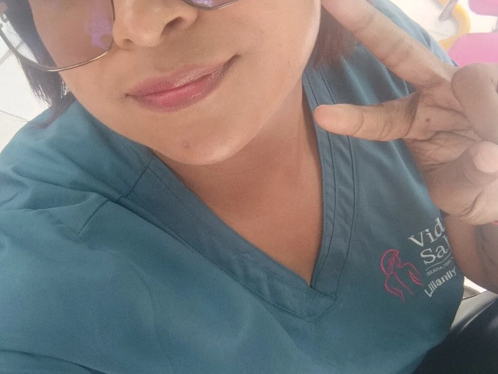 Офлайн-чат XXX luna_hotxx23