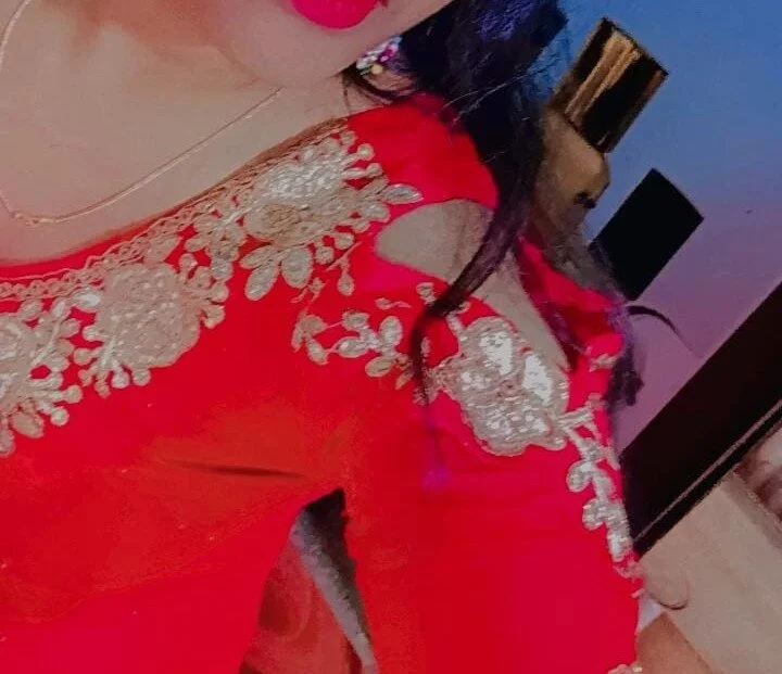 Simran-001 现场XXX聊天