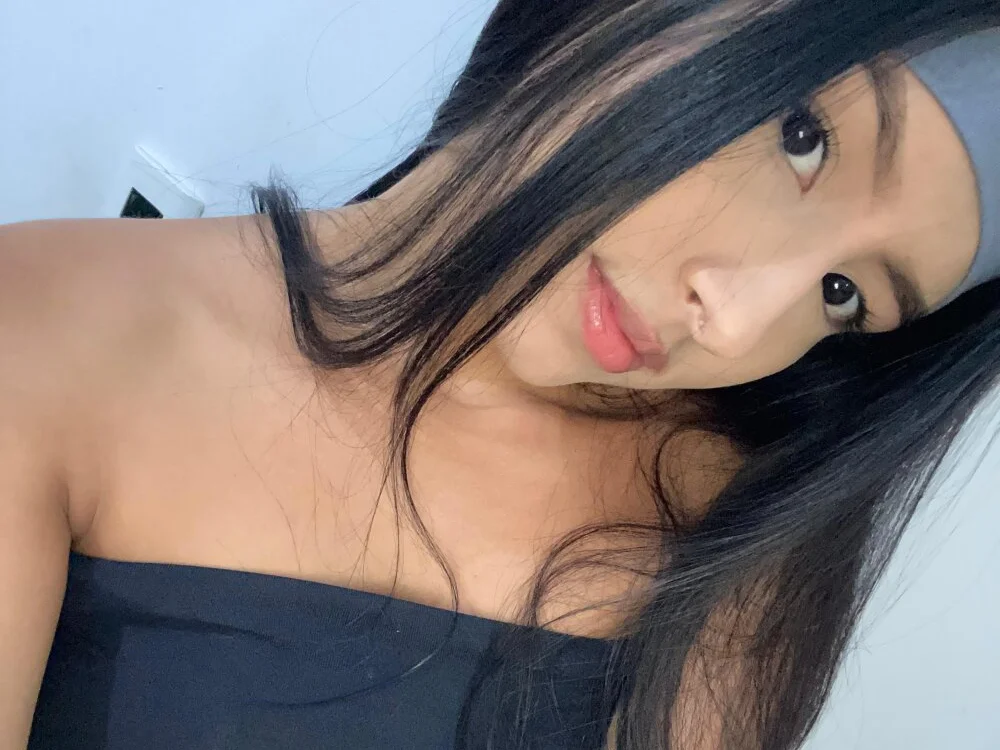 Sexonthepartyn Offline XXX chat