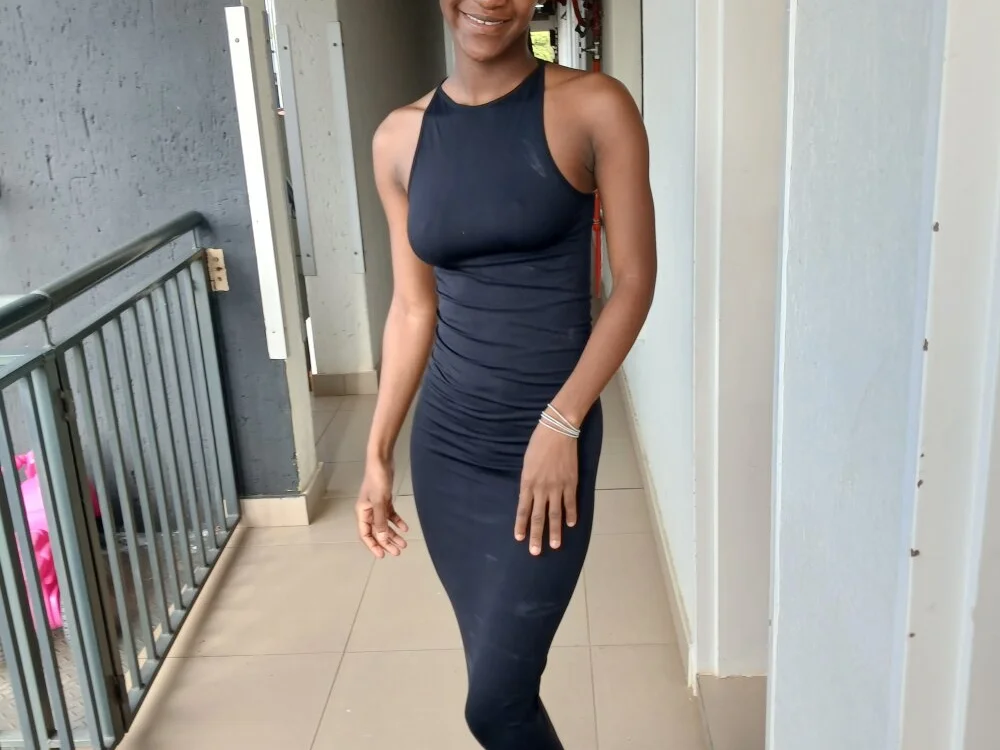 Slender00: офлайн-секс-чат