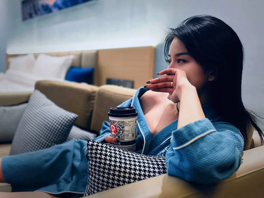 Xiao-zuzongl's Offline XXX Chat