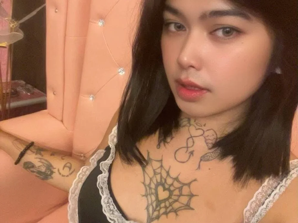 Tatted_Cy offline chatrum