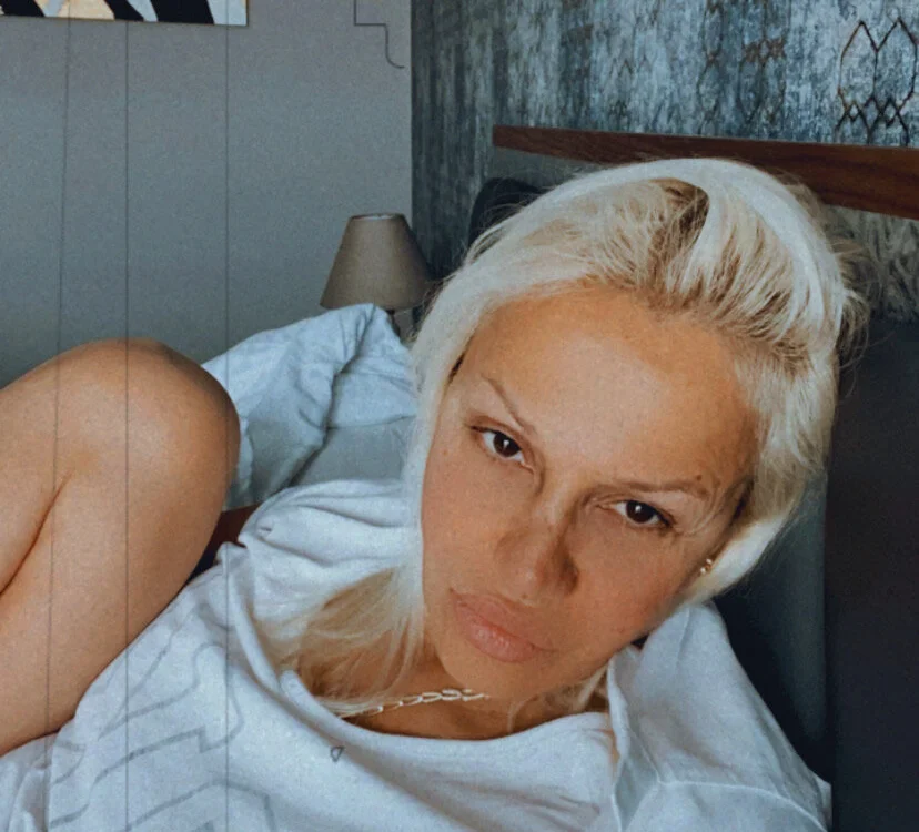 DeborahXPorn Adlı Modelin Çevrimdışı XXX Sohbeti