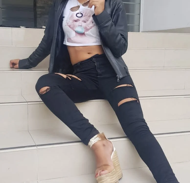 Amber_Darian's Offline XXX Chat