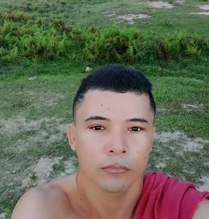 Blanquito1993 offline chatrum