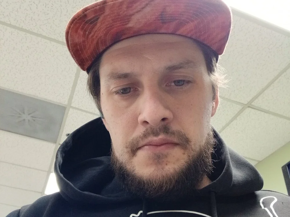 Podlove238's Offline Chat Room