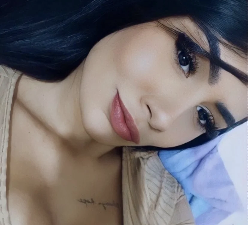 BarbieMorena98a offline chatrum