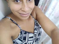 larijuli45 webcam