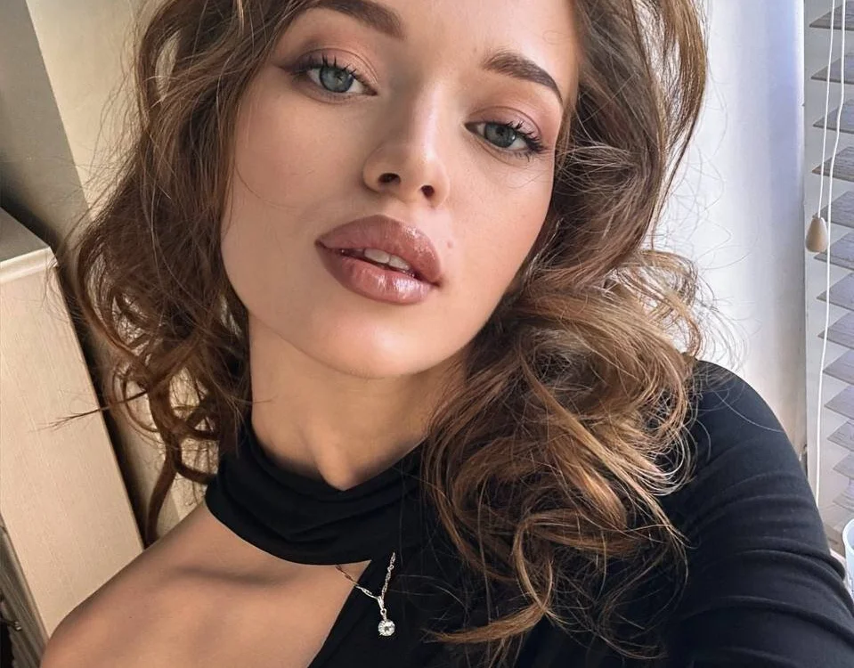 แชท XXX ออฟไลน์ของ FlexyFox