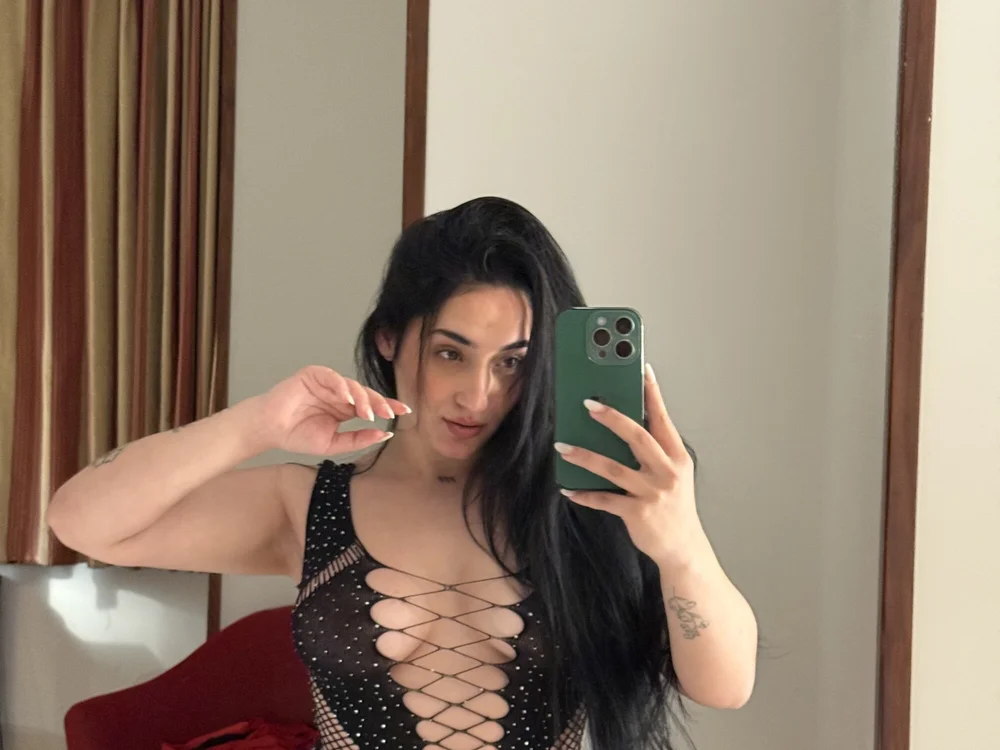 Pitufina88_'s most recent online preview