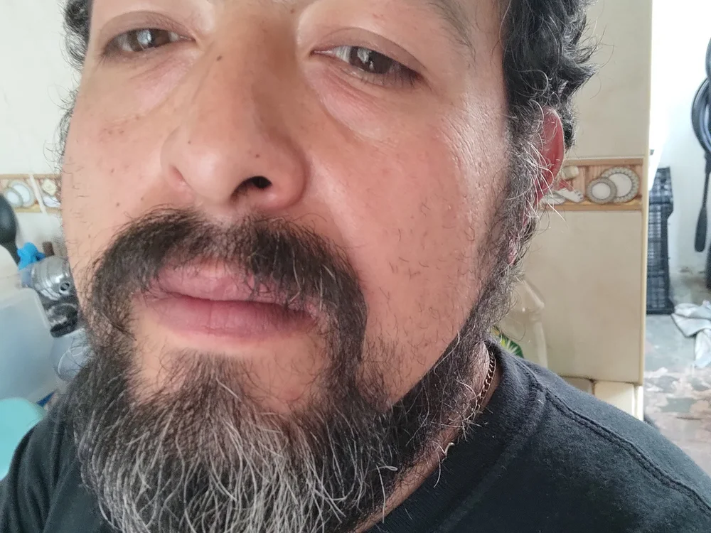 Javi-Sr Offline XXX Chat