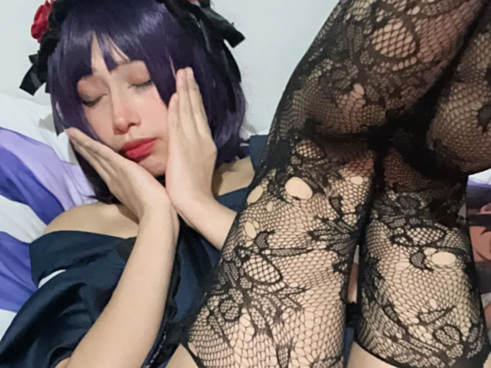 Remi_11 Chat XXX offline