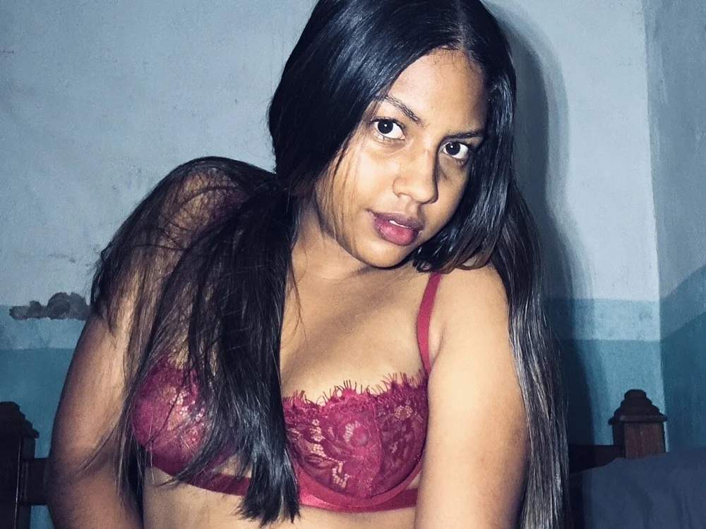 Curvy_Mystery_'s most recent online preview