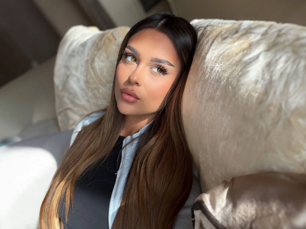 YasmineShaw Chat XXX offline