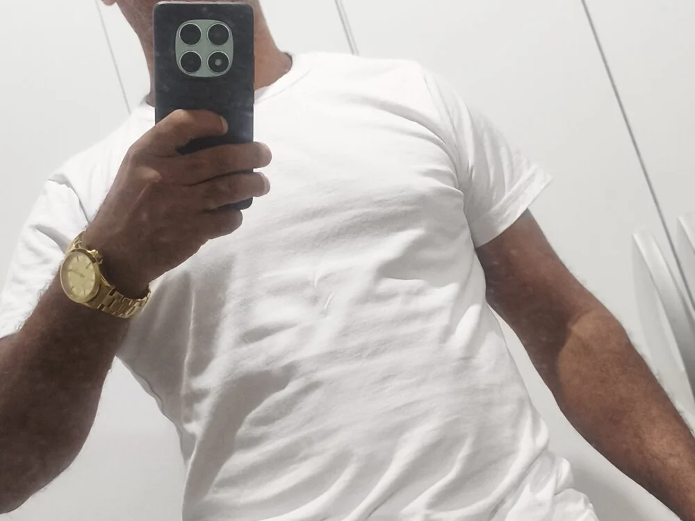 Vandre1235 Offline XXX-chat