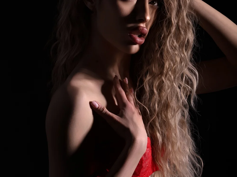 Mila_Luxury's Offline XXX Chat