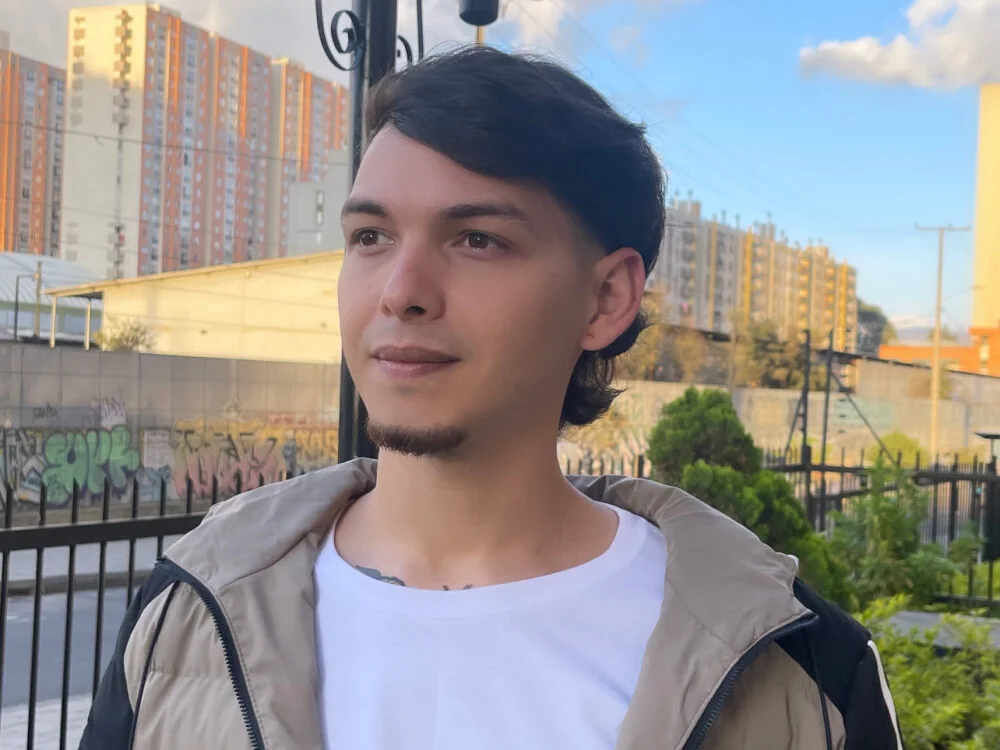 แชท XXX ออฟไลน์ของ alessandro_garcia