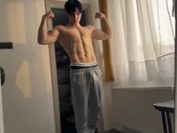 Модель ChristianLevine_