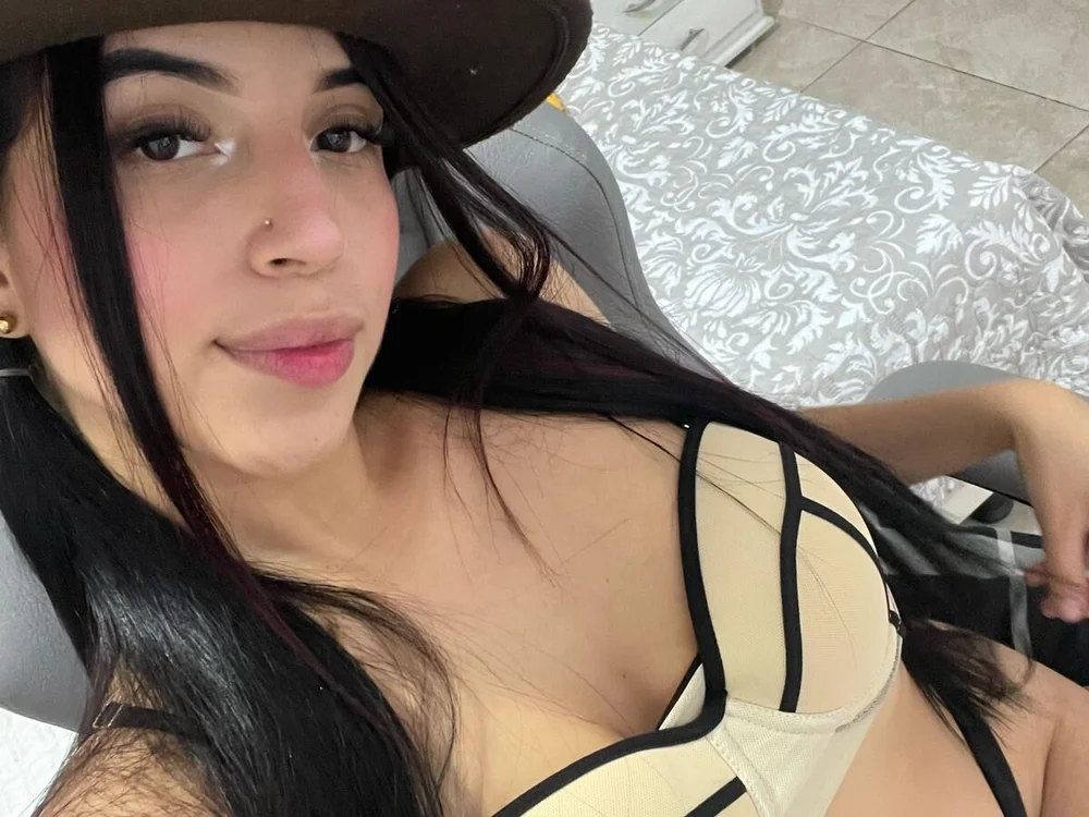 Ashley27__ Offline Chatraum