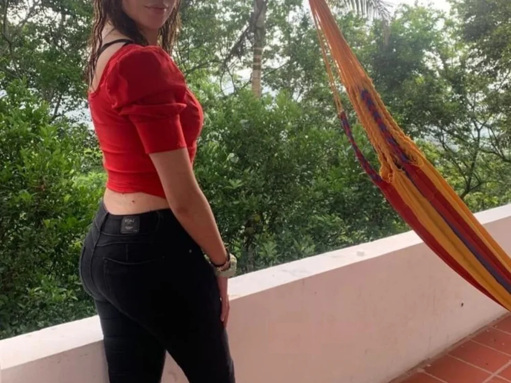 isisviasus' Offline XXX Chat