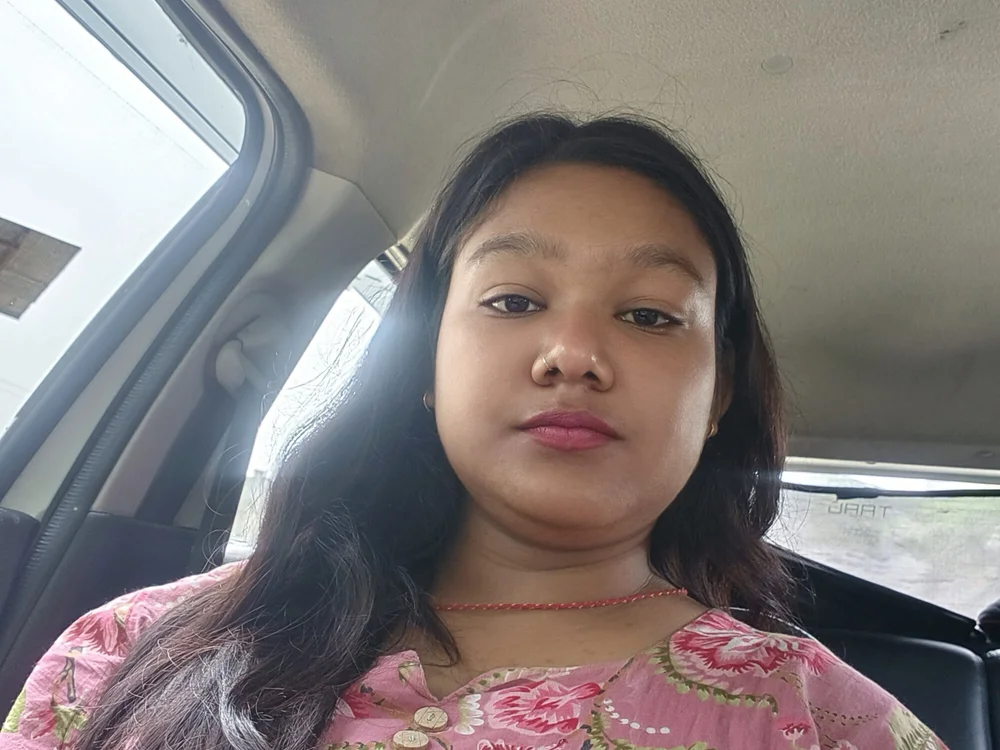 POOJA-RAY's Offline Chat Room