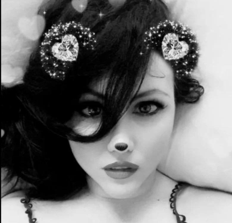 Avamlash Live Sex Cam