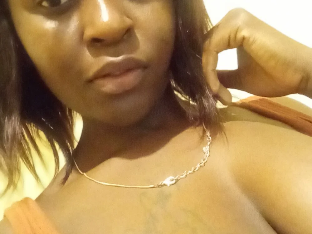 Benzypunani's Offline XXX Chat