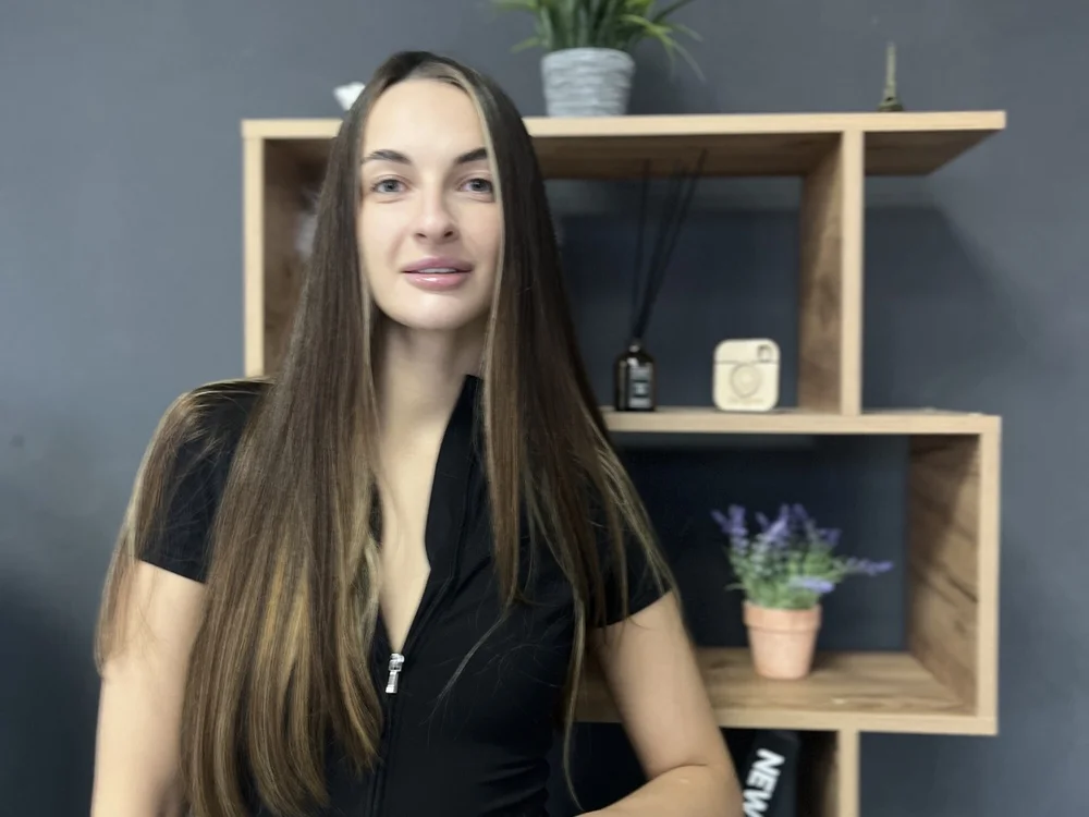 MonaAnness' Offline Chat Room