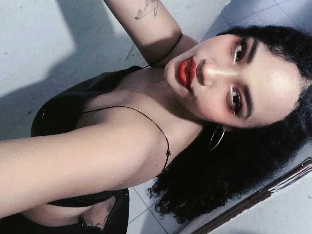 Natyy_Lovee offline chatrum