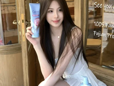 Blossom-666 on StripChat