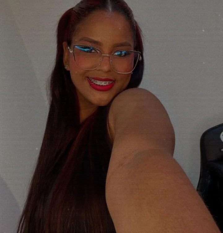 Aishs_bigass Chat XXX offline