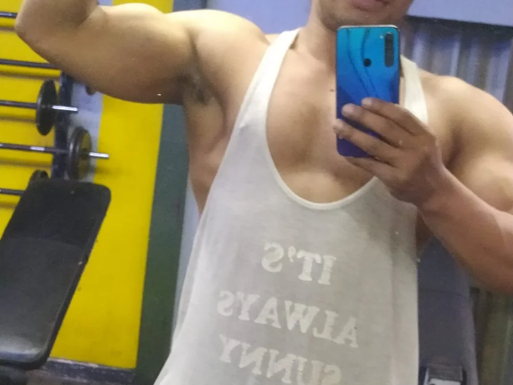 fitDominik's Offline XXX Chat