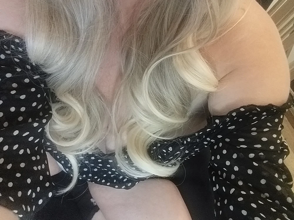 Alisonxoxoxo's Offline XXX Chat