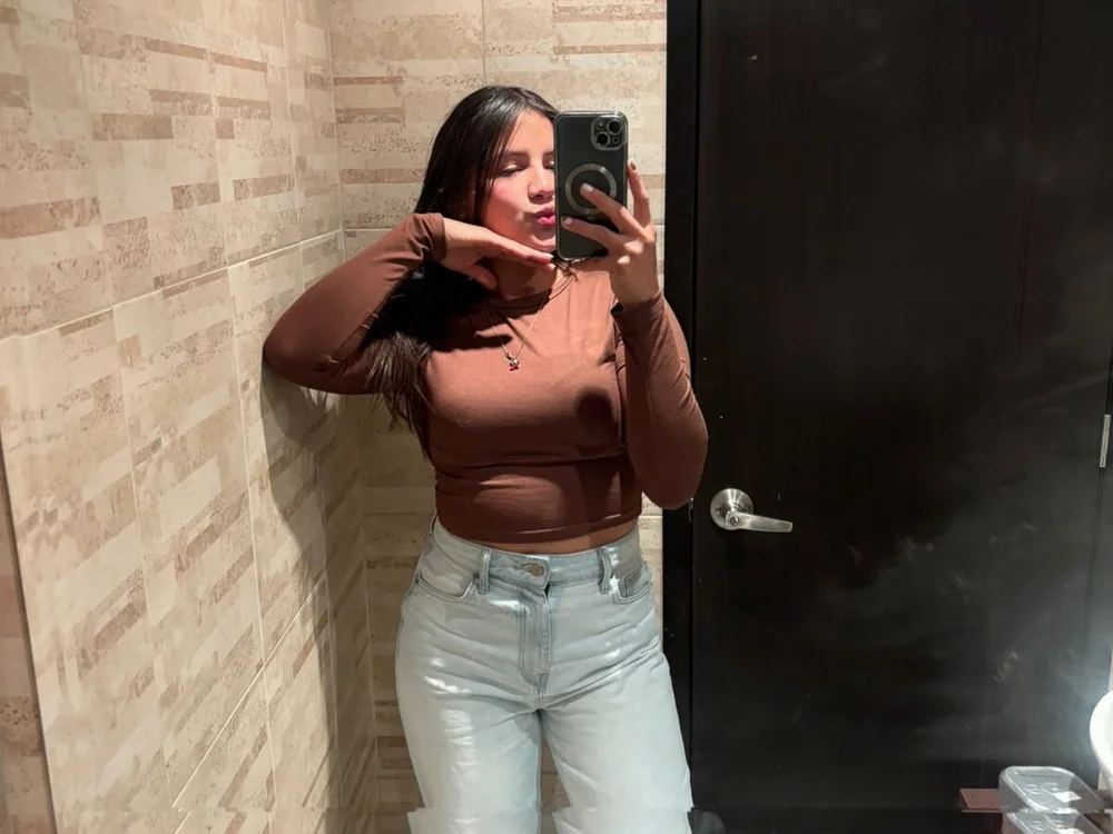 Hanna888 offline chatrum