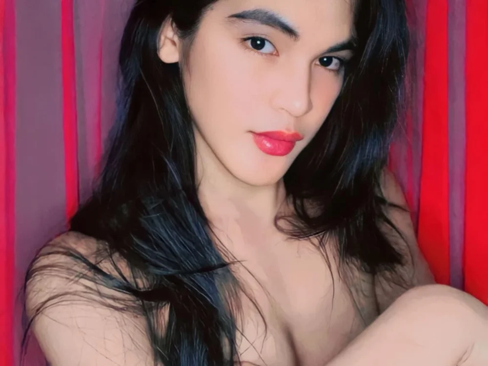 FrancescaaLeander's Offline Chat Room