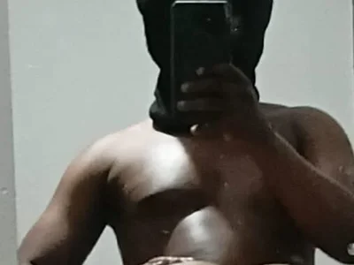 Horny_Juicy_Pussy - Couple 