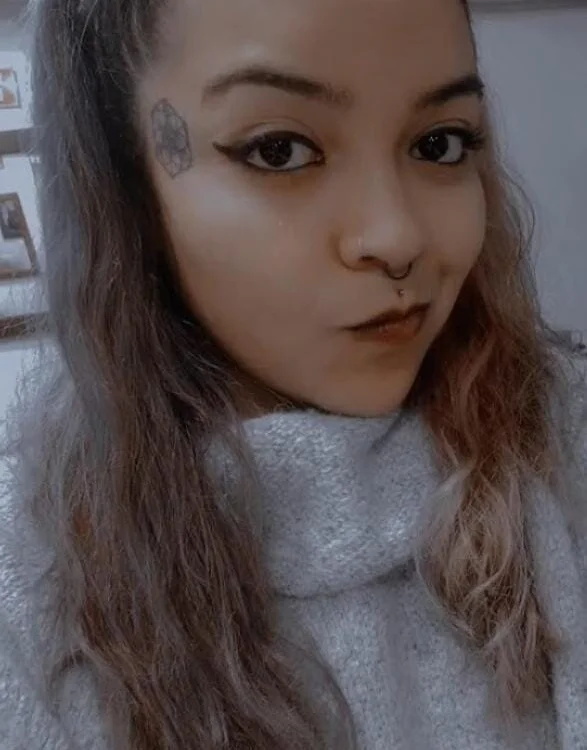 Missdonna_'s Offline Chat Room