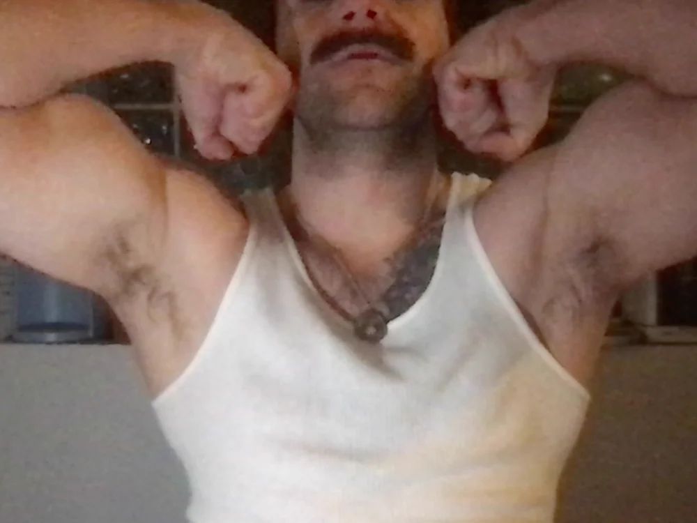 TheBigDickDirtbag Offline XXX-Chat