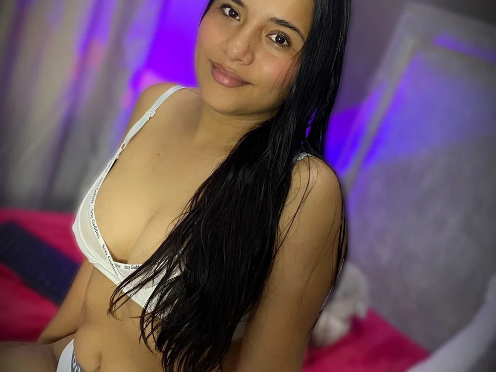 Sweety_Tasha's Offline Chat Room