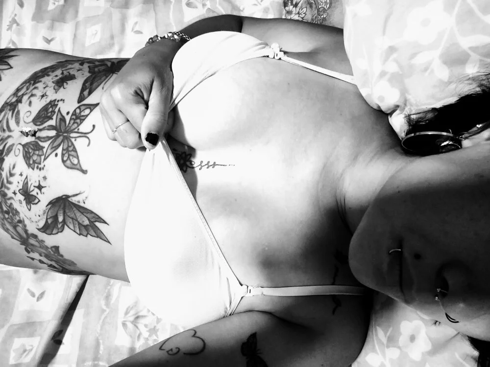 Nanydaniela Adlı Modelin Çevrimdışı XXX Sohbeti